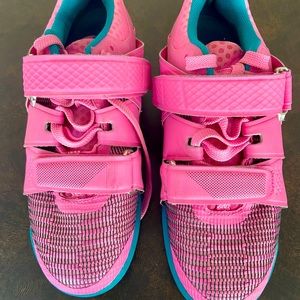 Reebok Lifters size 7 Women